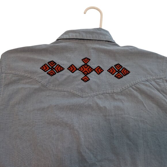 Howler Bros Shirt Mens Medium Blue Denim Chambray Western Pearl Snap Guacho - Picture 3 of 8